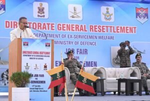 मंत्री गणेश जोशी ने भूतपूर्व सैनिक कल्याण विभाग एवं महानिदेशालय पुनर्वास की इस सार्थक पहल में सहयोग देने के लिए कॉर्पोरेट जगत का आभार व्यक्त किया