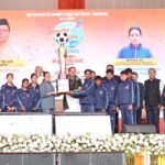 मुख्यमंत्री धामी ने कहा कि हमारे खिलाड़ियों ने रिकॉर्ड संख्या में पदक जीतकर देश का गौरव बढ़ाया है और कई खेलों में भारत ने विश्व पटल पर अपनी मजबूत पहचान स्थापित की है।