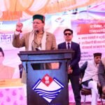 मुख्यमंत्री धामी ने कहा कि दूरदराज गांवों में शिविर लगाकर लोगों की छोटी समस्याओं का मौके पर ही समाधान किया जा रहा है, ताकि उन्हें जिला मुख्यालय न जाना पड़े