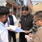 रुड़की के सेंट्रल गोदाम में छापेमारी के दौरान बाल श्रमिक मिले, डीएम सविन बंसल ने गोदाम स्वामी के खिलाफ मुकदमा दर्ज करने के दिए निर्देश