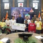 डीएम सविन बंसल ने कहा कि यह योजना केवल आर्थिक मदद नहीं बल्कि बालिकाओं के भविष्य को संवारने का माध्यम है