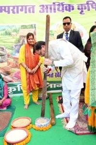 मुख्यमंत्री धामी ने कहा कि राज्य में 20 हजार से अधिक नए उद्योग स्थापित हुए हैं, वहीं स्टार्टअप की संख्या 7 सौ से बढ़कर साढ़े 17 सौ हो गई है