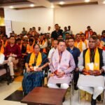 मुख्यमंत्री धामी ने कहा कि यह कार्यक्रम समाज के विभिन्न वर्गों, विशेष रूप से दूरस्थ और कठिन परिस्थितियों में उत्कृष्ट कार्य करने वाले व्यक्तियों को राष्ट्रीय स्तर पर पहचान और सम्मान प्रदान करता है