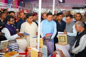 धामी ने चिल्ड्रेन पवेलियन को बताया सराहनीय पहल