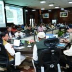 मुख्यमंत्री धामी ने प्लास्टिक मुक्त यात्रा सुनिश्चित करने के लिए यात्रा मार्गों पर पर्याप्त संख्या में कलेक्शन बॉक्स स्थापित करने तथा प्लास्टिक के उपयोग पर सख्ती से नियंत्रण करने के निर्देश दिए