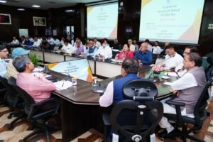 मुख्यमंत्री धामी ने निर्देश दिए कि अल्पकालिक प्रकृति के कार्यों को शीघ्र पूर्ण किया जाए