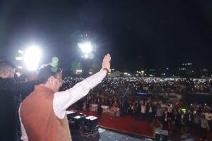 मुख्यमंत्री धामी ने कहा कि डायरेक्ट सेलिंग मॉडल न केवल आर्थिक सशक्तिकरण का माध्यम है, बल्कि व्यक्तित्व विकास और क्षमताओं को निखारने का भी अवसर प्रदान करता है