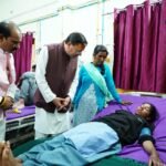 पिथौरागढ़ जिला अस्पताल में मुख्यमंत्री धामी ने मरीजों का हालचाल जाना, शीघ्र स्वास्थ्य लाभ की कामना की