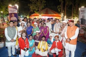 जगदलपुर में सजी संस्कृति की भव्य शाम, धामी ने सराहा छत्तीसगढ़ की जनजातीय पहचान