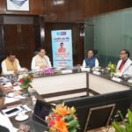 मुख्यमंत्री धामी बोले—जिला प्रशासन, लीड बैंक और विभाग मिलकर पात्र लोगों की पहचान करें, समय पर उपलब्ध कराएं ऋण