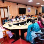 महिलाओं ने मुख्यमंत्री धामी को दिया आशीर्वाद, कहा—’आपके 5 साल बेमिसाल’; महिला सशक्तिकरण, सुशासन और जनकल्याणकारी योजनाओं की सराहना