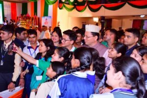उत्तराखंड के हर जिले में स्थापित होंगे विज्ञान एवं नवाचार केंद्र, मुख्यमंत्री पुष्कर सिंह धामी की घोषणा से विद्यार्थियों को मिलेगा नया मंच